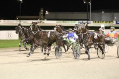 17AU6612
